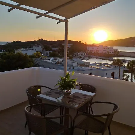 Meltemi Апартаменты Posidhonia (Syros)