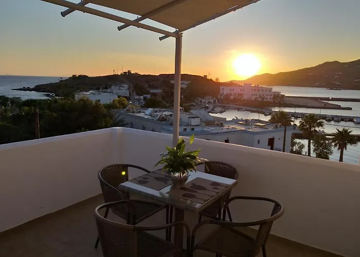 Meltemi Апартаменты Posidhonia (Syros)