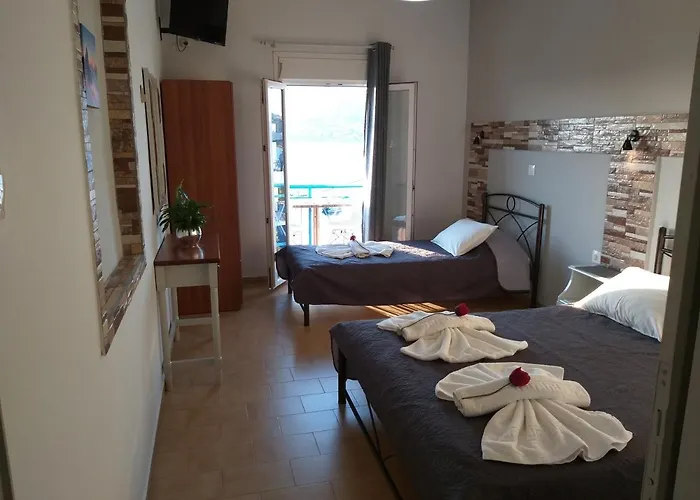 Meltemi Posidhonia (Syros)