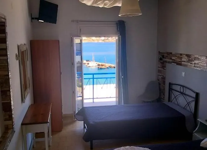 Meltemi * Posidhonia (Syros)