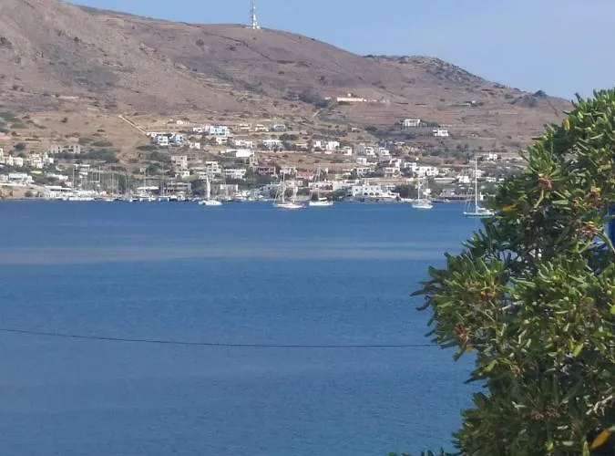 Meltemi * Posidhonia (Syros)